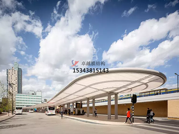 什么情況下膜結(jié)構(gòu)建筑需要保養(yǎng)呢？