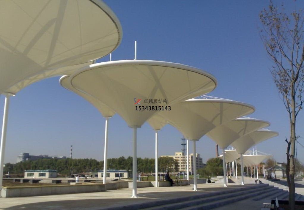 景觀膜結(jié)構(gòu)出現(xiàn)以下問(wèn)題，這正常么？